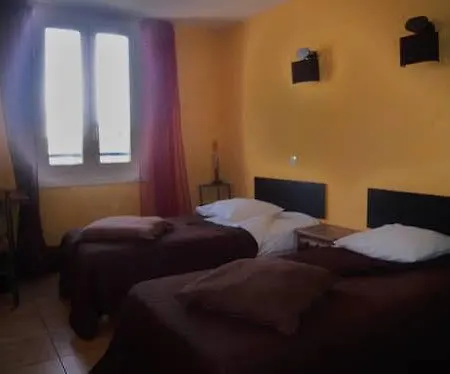 Hotel News 2*
